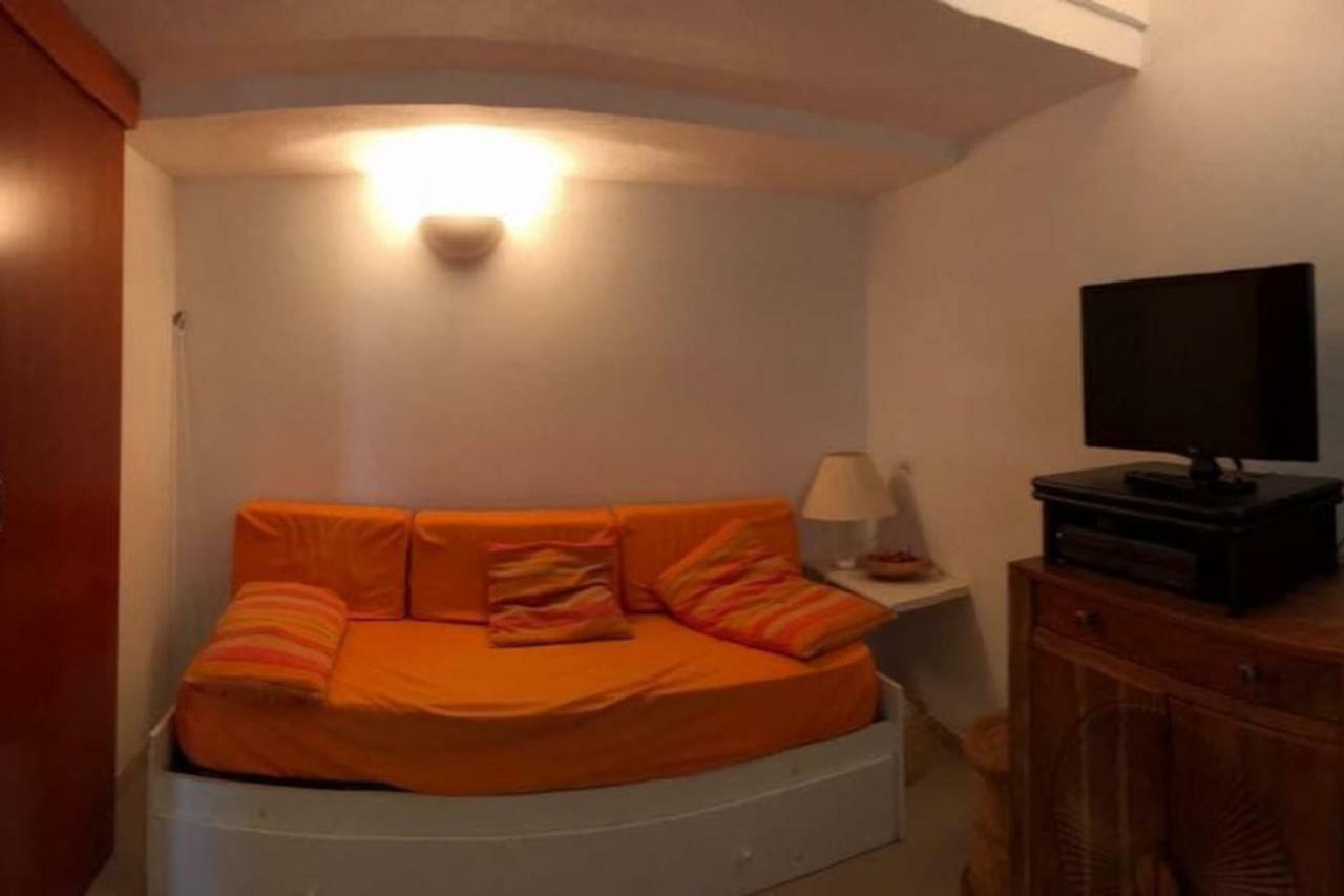 シミウス Casa Vacanza La Terrazza Panoramica A 200 Mt Dal Mareヴィラ エクステリア 写真
