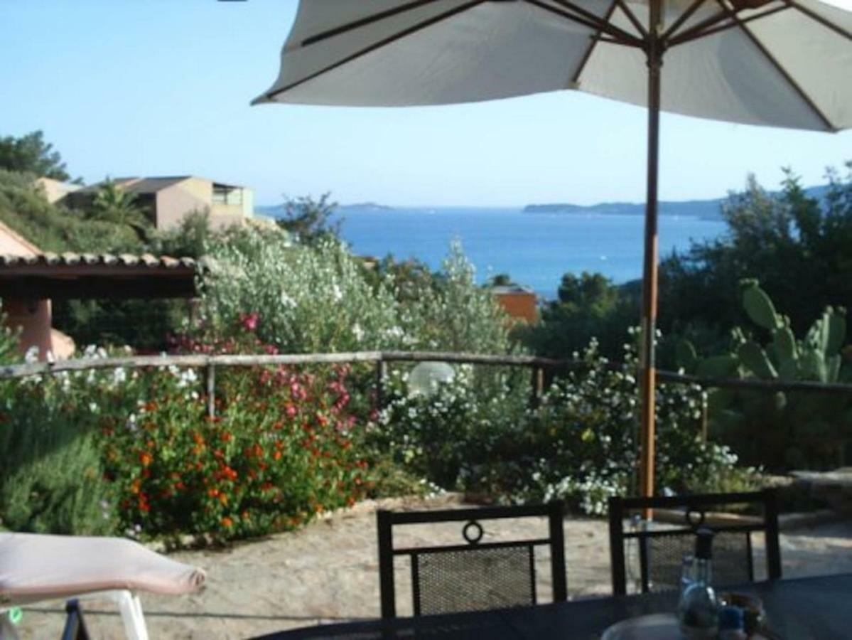 シミウス Casa Vacanza La Terrazza Panoramica A 200 Mt Dal Mareヴィラ エクステリア 写真